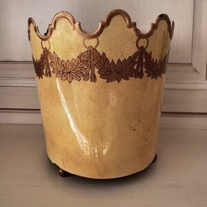 Elegant Gold and Brown Tole / Home Accent Planter